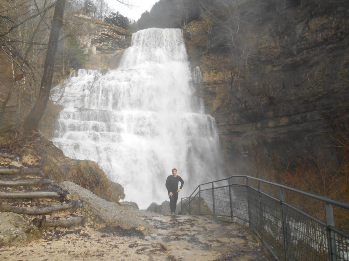 Sancier Gite Au Calme Grand Terrain Circuit Cascades Du Herisson Saugeot Zewnętrze zdjęcie